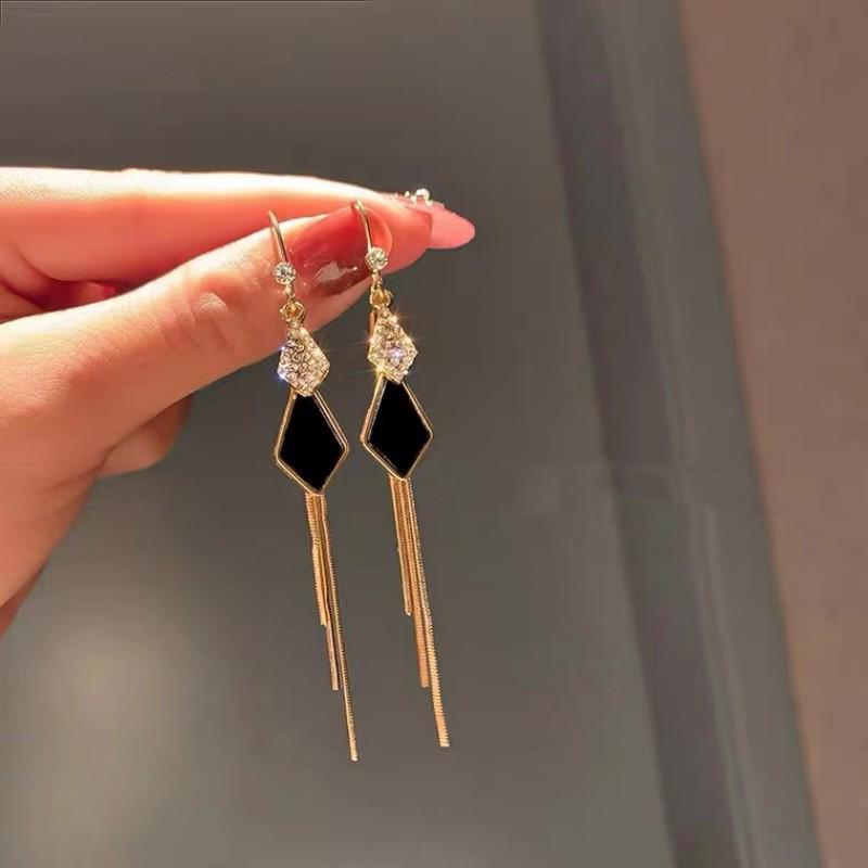 Elegant Black Butterfly Tassel Earrings - Sweet, Cool, and Versatile Design