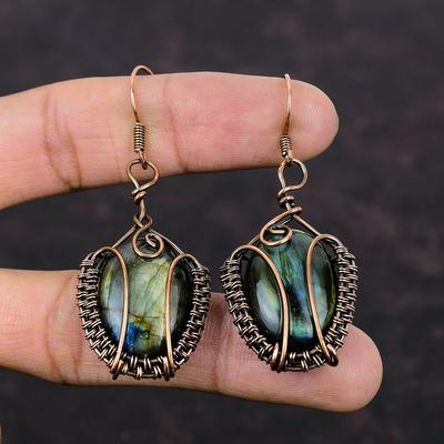 Boucles d'oreilles en labradorite enveloppées de fil de cuivre, Bijoux en pierres précieuses, Boucles d'oreilles faites à la main, Bijoux enveloppés de fil de cuivre, Cadeau pour maman, Boucles d'oreilles de créateur