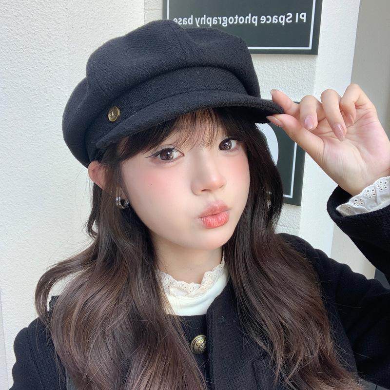 Korean Version of Autumn and Winter New Hat for Women with High End Metallic Octagonal Hat Black Retro Duck Tongue Beret Trendy