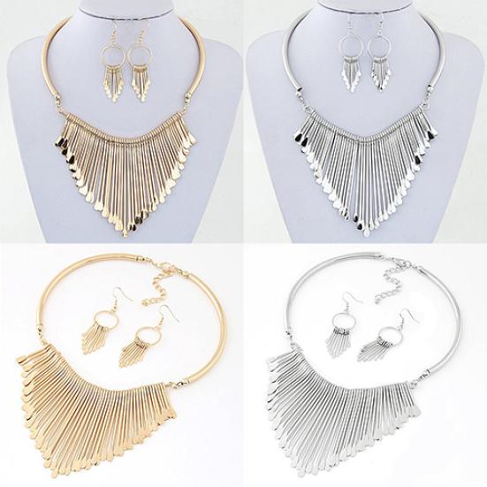 Women's Fashion Luxury Tassel Pendant Choker Necklace Hook Earrings Jewelry Set