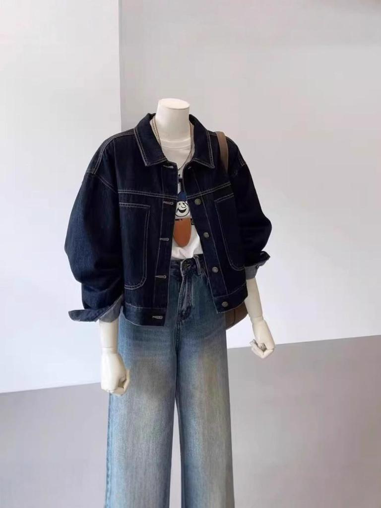 Damska Krótka Retro Kurtka Jeansowa - Granatowa, Casualowy Design z Kieszeniami, Krótki Styl Roboczy na Wiosnę i Jesień.