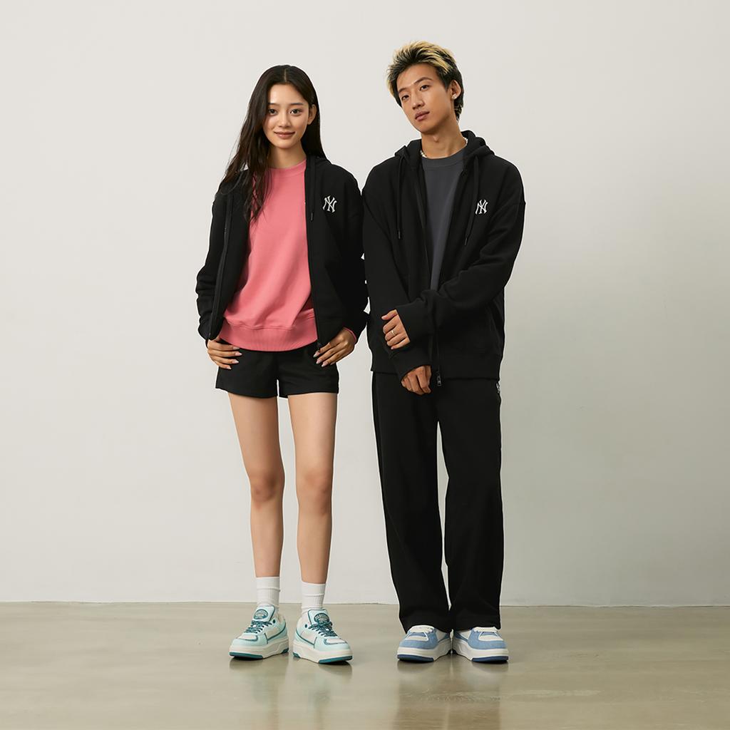 New MLB New York Yankees Basic Collection 24FW Sweatshirt Unisex Black 3ATRB0144-50BKS