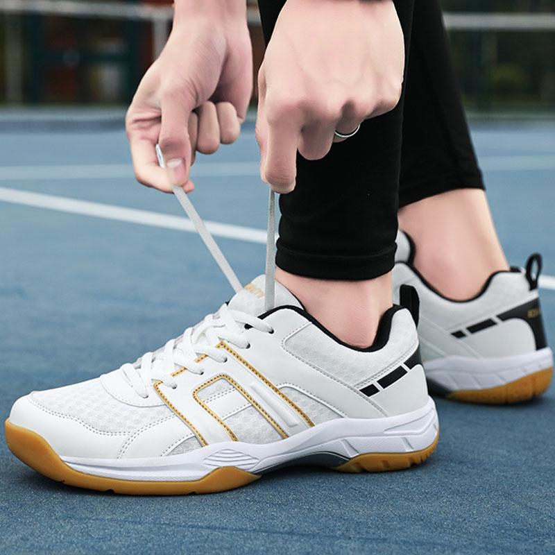 Badminton Shoes for Men Training Lightweight Anti Slip Outdoor Field Tennis Shoes Unisex Sneakers for Men and Women