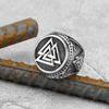 Europäischer und Amerikanischer Wikinger Odin Dreieck Logo Kraft Runen Ring Edelstahl Herren Amulett Jugend Mode Ring Schmuck