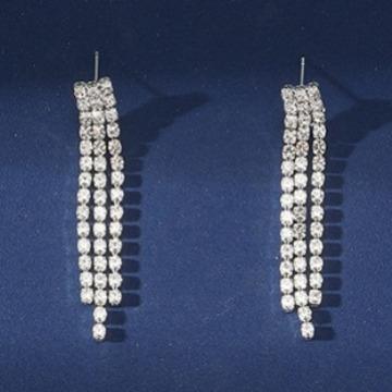 Customized Elegant Rhinestone Earrings Long Tails Stud Earrings Multiple Colors Rhinestone Bridal Wedding Earrings Fashion серебряный