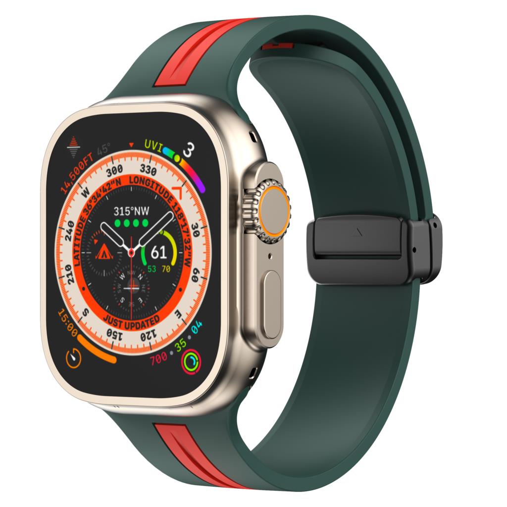 Magnetic buckle Strap For Apple Watch Ultra 2 band 49mm 44mm 40mm 45mm 41mm 38mm Silicone Bracelet iWatch series 7 3 6 5 se 8 9
