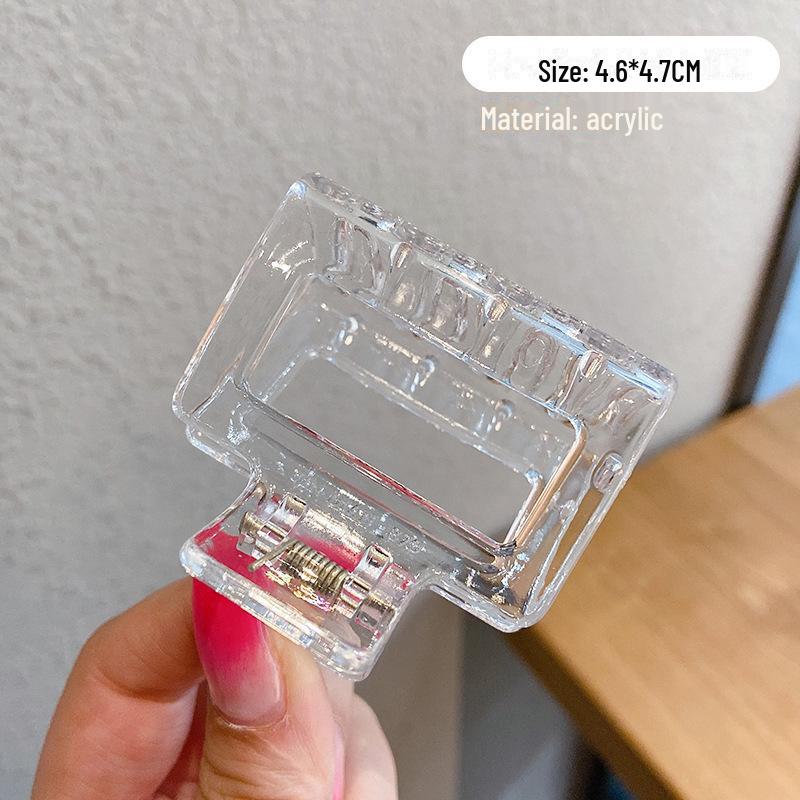 

Универсальная заколка для волос цвета молочного кофе: Большой, простой дизайн акулы для женщин null