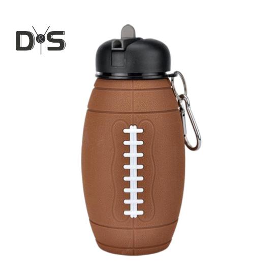 

Складная силиконовая бутылка для воды для регби объемом 600 мл с карабином, не содержащая бисфенол-А, герметичная, портативная, легкая, для езды на велосипеде, фитнеса, спорта, путешествий, складная 600ML