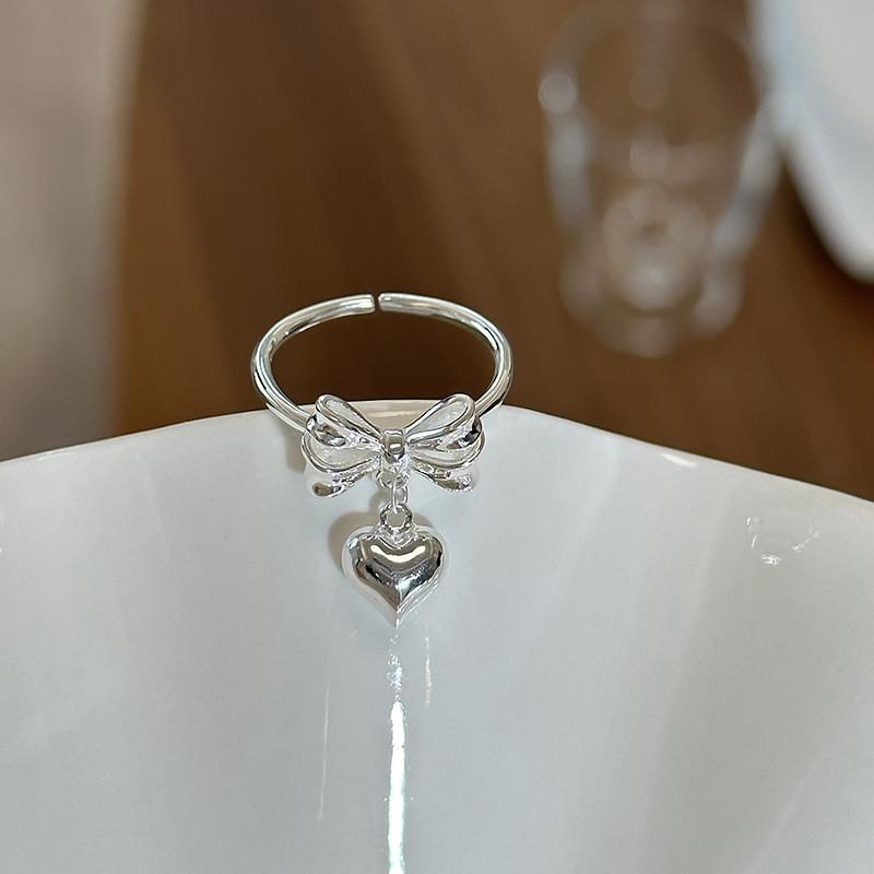 

Стильное трендовое корейское кольцо из серебра S925 с бантом и сердцем, регулируемое, для женщин. Идеально подходит для повседневной и формальной носки.