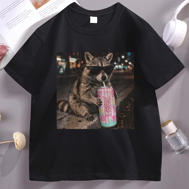 Raccoon Candy Drink Graphic Tee Fun Animal Lover T Shirt Vintage Raccoons Unisexs Short Sleeve Round Neck Pritned Tshirt