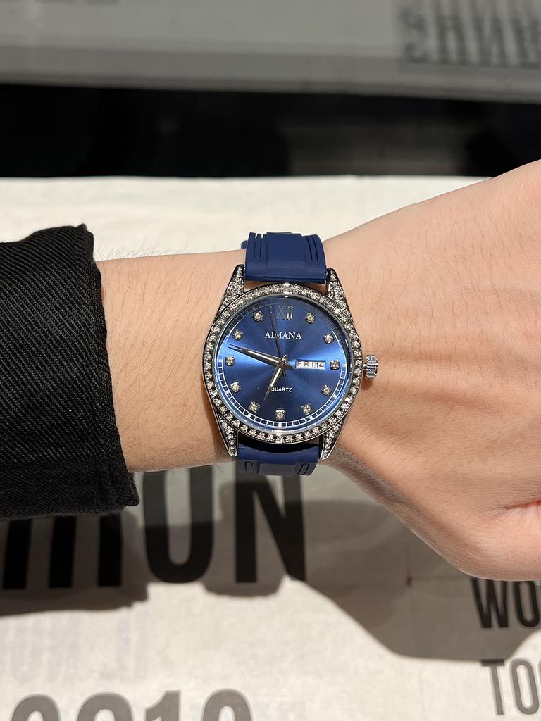 Silicon strap nice fashion watch