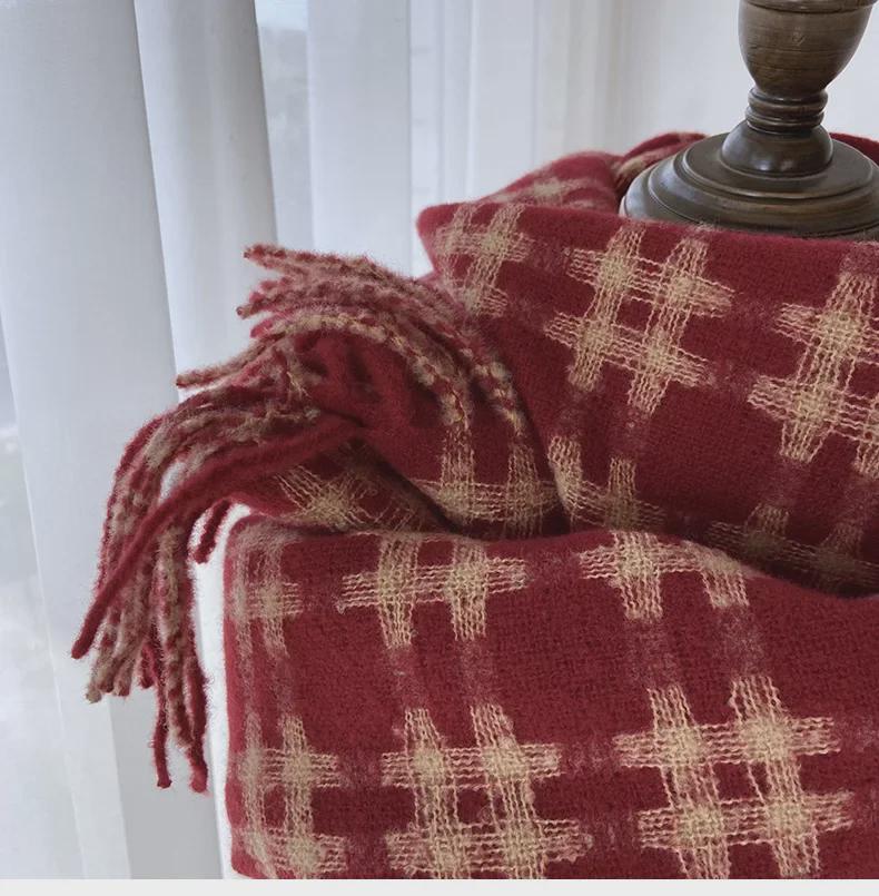 2024 Winter Women's Plaid Scarf: Korean Retro Style, Warm Imitation Cashmere Shawl for Students and Couples