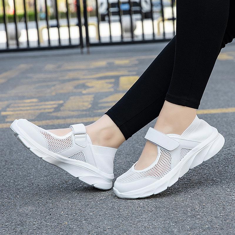 Large size female mother shoes, light elderly shoes, shallow mouth middle-aged and elderly walking shoes, soft-soled grandma shoes