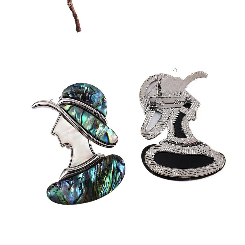 Stylish and textured design with inlaid shell brooch pendant, personalized and high-end