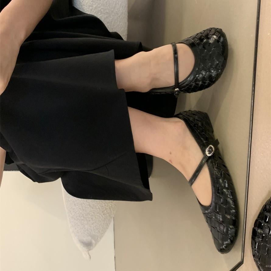 2025 summer new hand-woven Roman shoes square head shallow mouth soft sole word with flat bottom Mary Jane single shoes women