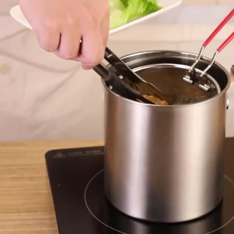 Oil Fryers Pot With Detachable Basket Stainless Steel Deep Fryers Frying Baking Pastry Tools Kitchen Cookware Easy to Use