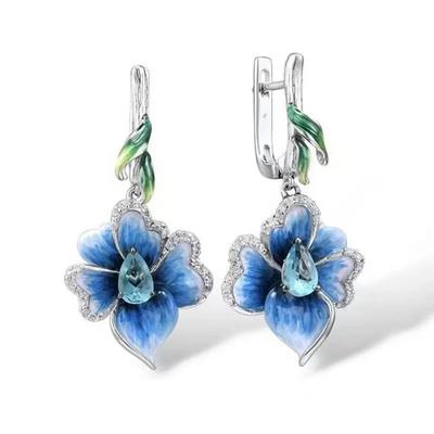 Nuovi orecchini in zircone a forma di goccia d'acqua, alla moda con fila di zirconi micro-incastonati e gancio con diamanti, orecchini in stile francese