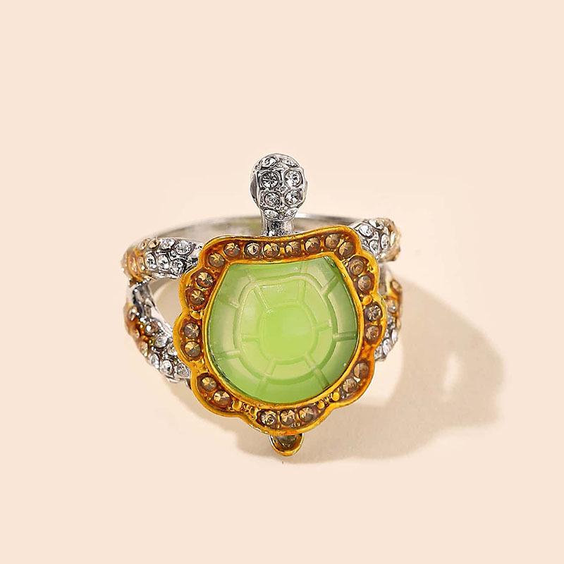 Charming Two-Color Turtle Ladies Ring in Europe and America