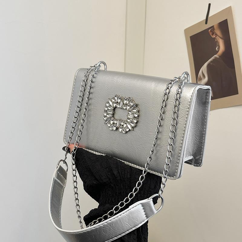 High-value diamond-encrusted small square bag for women's 2025 autumn new fashionable versatile textured chain shoulder messenger bag