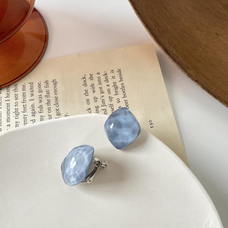 Irregular Geometric Clip On Earrings For Women Non Pierced Candy Color Resin Jewelry Ear Cuff Earring Daily Accessories