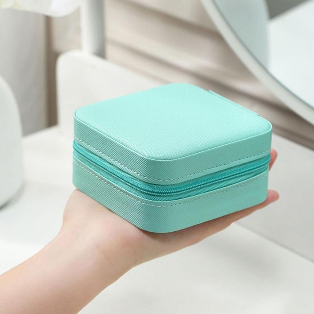 Mehrfarbiges Kreuzstich- und Näh-Reparaturset: Tragbares Nähzeug-Etui, Aufbewahrungsbox, Multifunktionale Werkzeuge