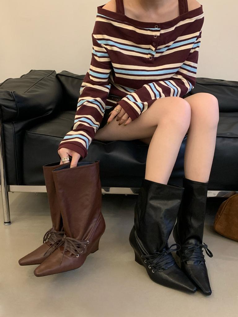 2025 spring new square head lace-up retro Martin boots design pleated pile boots slope heel wide tube boots women