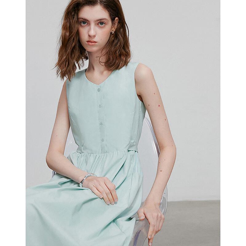 Chuyu V-Ausschnitt Ärmelloses Maxikleid aus Lyocell-Mischgewebe