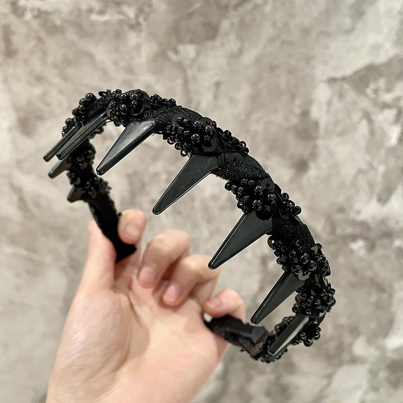 French Elegance Black Series Pearl Headband with Teeth - Autumn/Winter Collection