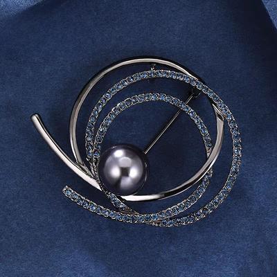 Anello di personalità Spilla di diamanti Femminilità di alta gamma Corsage di perle di lusso Spilla di design di nicchia Accessori per abiti