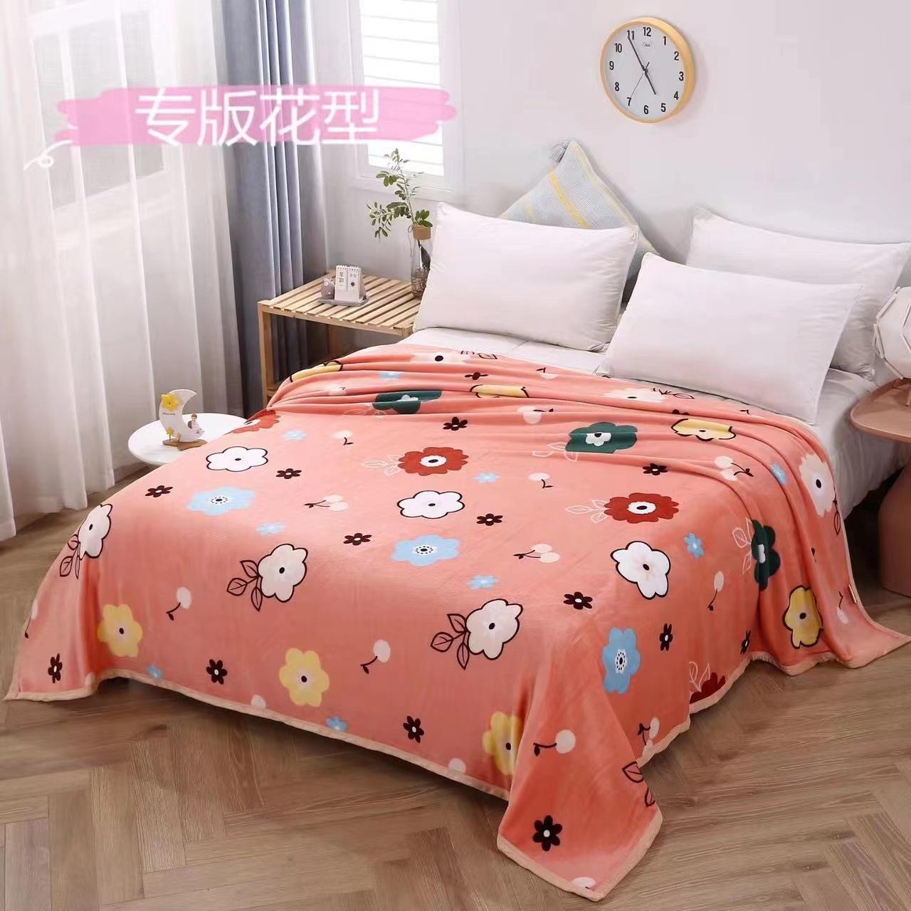 

Зимнее утолщенное молочное флисовое одеяло Фланелевое одеяло с кондиционером Подарочное одеяло Маленькое одеяло для обеденного перерыва 200cm * 230cm