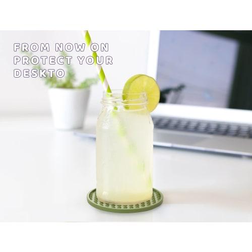 KEHOUXRE Drink Coasters, 6-Pack with Holder, Heat-Resistant Silicone Cup Mats, Tabletop Protection, Non-Slip Rubber Coasters for Various Cups (Green)