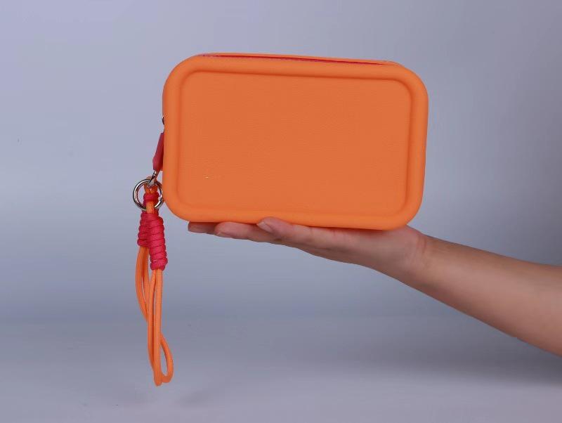 2024 Large Silicone Cosmetic & Jewelry Travel Bag - Waterproof & Portable Beauty Storage