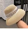 Women's summer flat-top sun hat Fashion hollow vintage straw hat Hand-woven summer travel sun hat