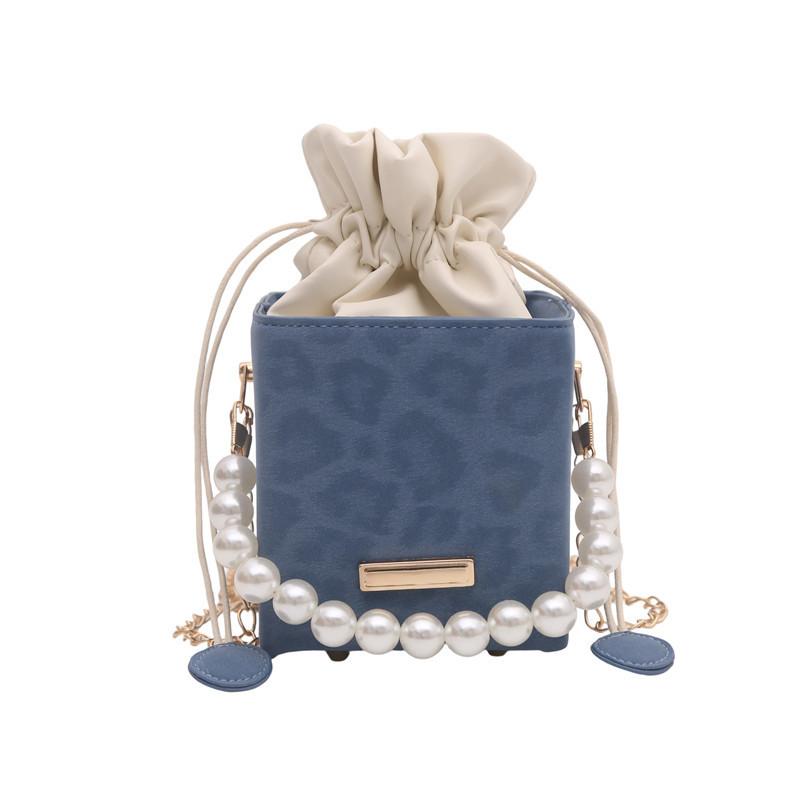 Feel Small Bag Women's 2025 New Pumping Belt Bucket Bag Women's Leisure Chain Bag Beaded Shoulder Messenger Bag