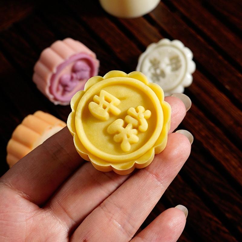 25g Plastic Material Dessert Molds Stamp Moon Cake Mould Cartoon Bunny Shaped DIY Baking Moulds for Mid-Autumn Festival