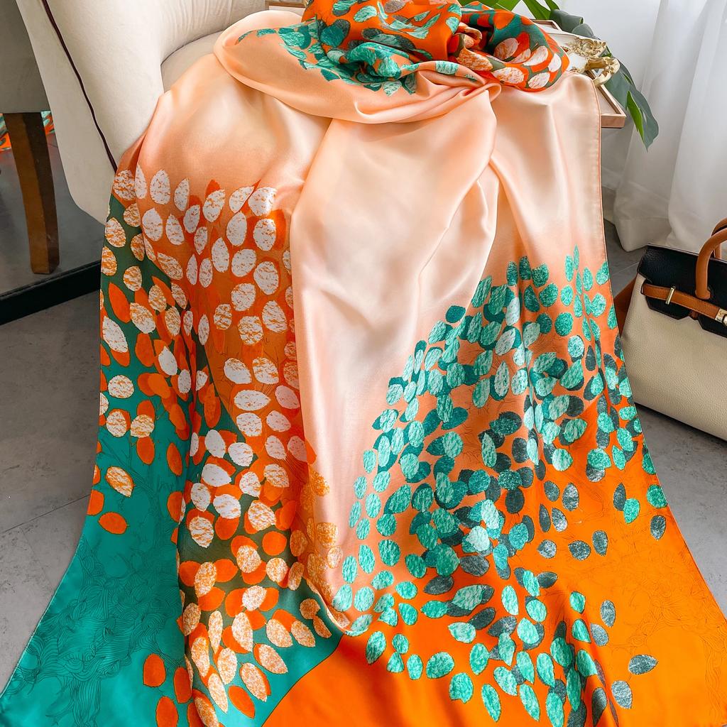 Four Seasons Latest Scarf Women's Luxury Design Scarf Silk Smooth Scarf Soft Muslim Headscarf Beach Sun Protection Shawl