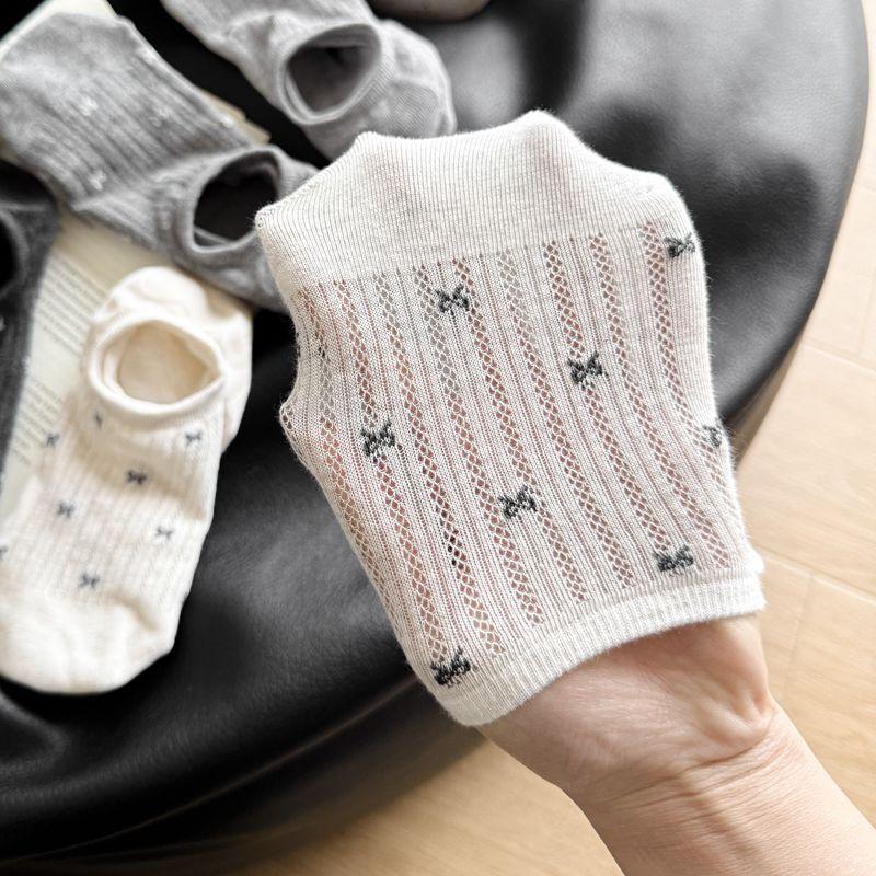 Women's Spring and Summer Thin New Versatile Small Bow Mesh Invisible Boneless and Non Dropping Heel Boat Socks