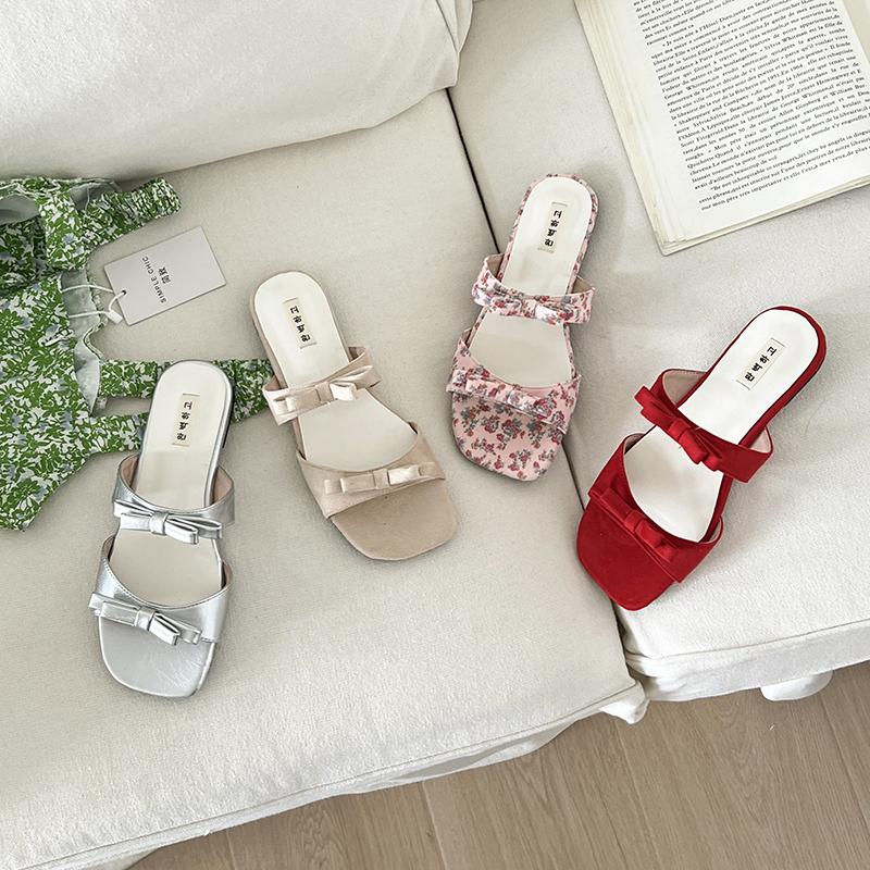 Fashion Shoes Woman 2025 Square Toe Rubber Flip Flops Female Slippers Butterfly-Knot Hawaiian New Block Summer Scandals Slides Female