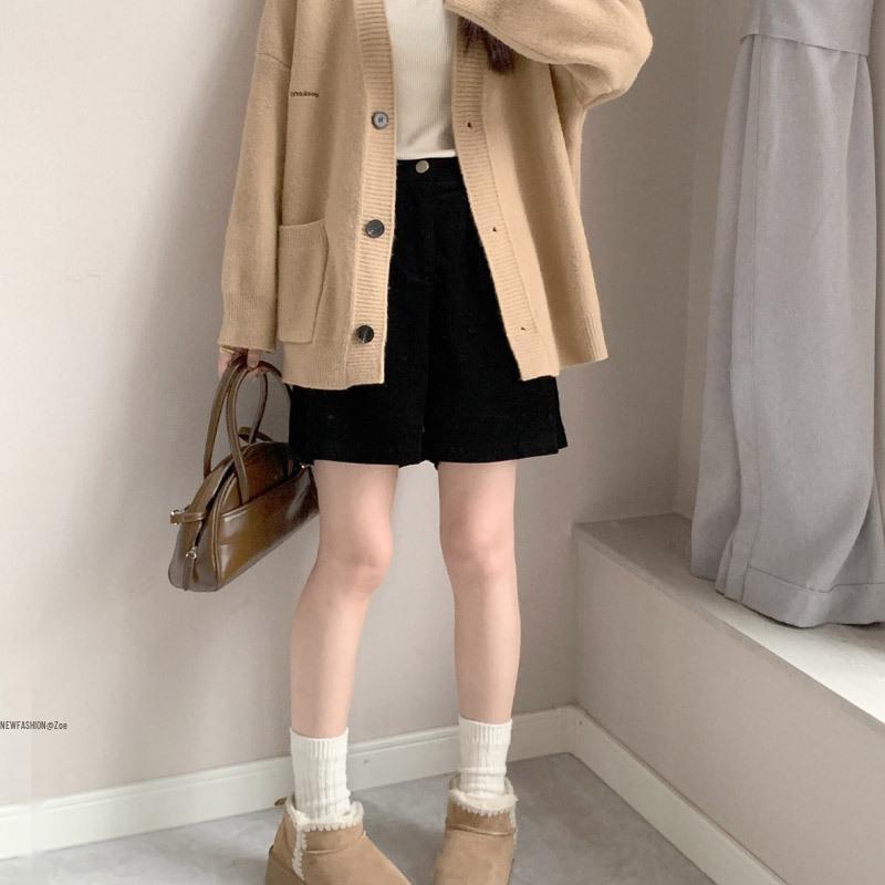 

Женские вельветовые шорты с высокой посадкой и свободного кроя: Корейский стиль, универсальная осенняя одежда L чёрный