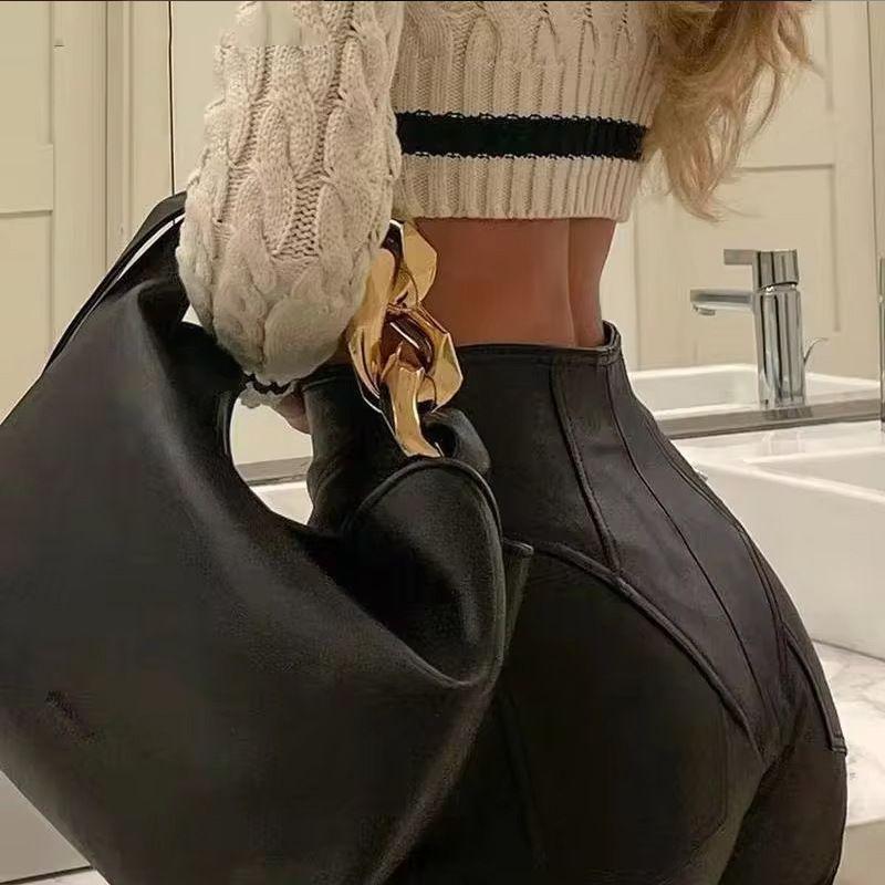 

Европейские и американские новые повседневные кожаные брюки из ПУ 2025 Женские длинные брюки-капри зауженного кроя Сексуальные облегающие кожаные брюки из ПУ Black XL