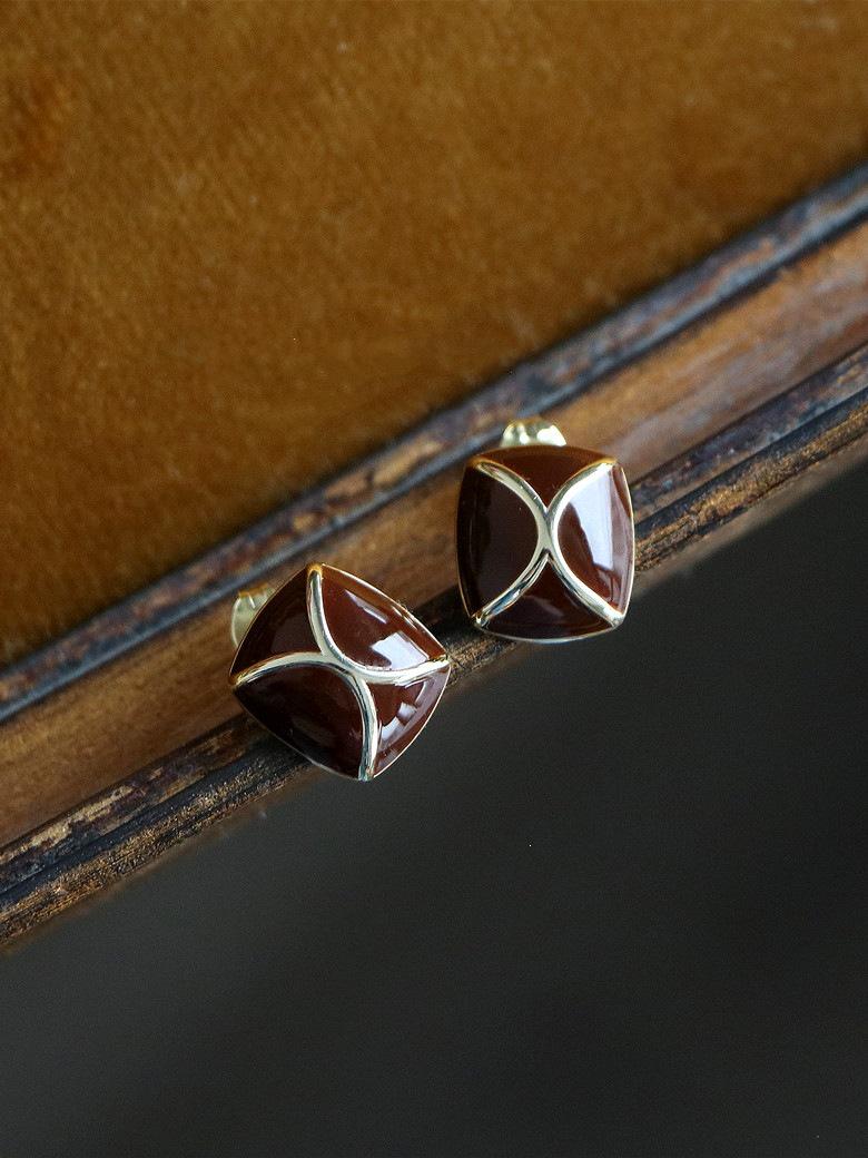 Elegant Caramel Enamel Sterling Silver Stud Earrings in S925 Gold Plated 925 Silver