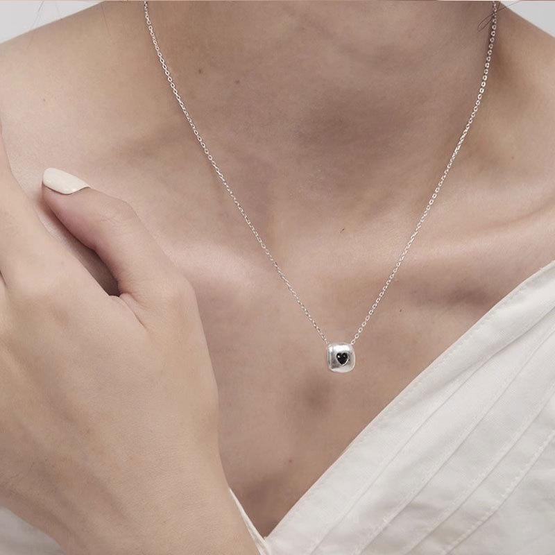 Square Love Necklace Small Black Love Necklace INS Sweater Chain Minimalist Necklace