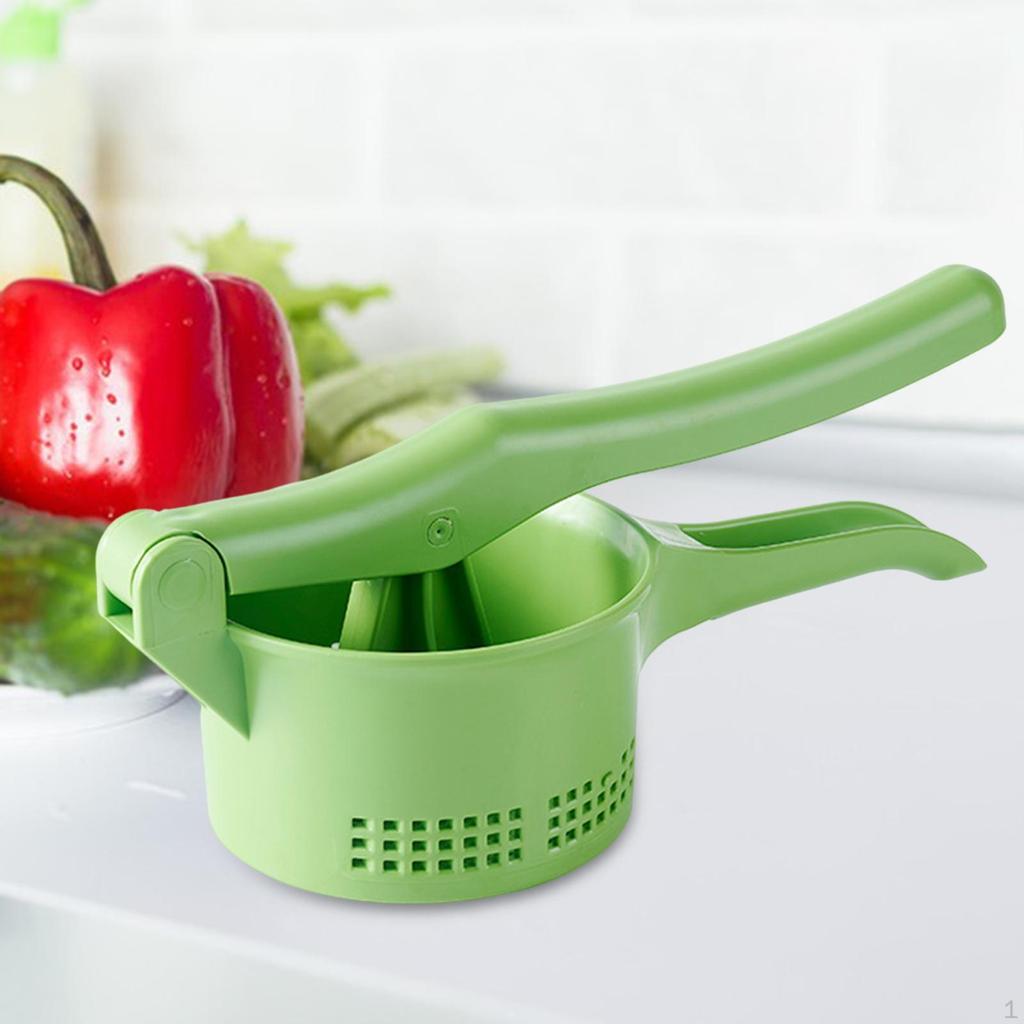 Ergonomic Vegetable Dryer for Manual Use with Portable Handle