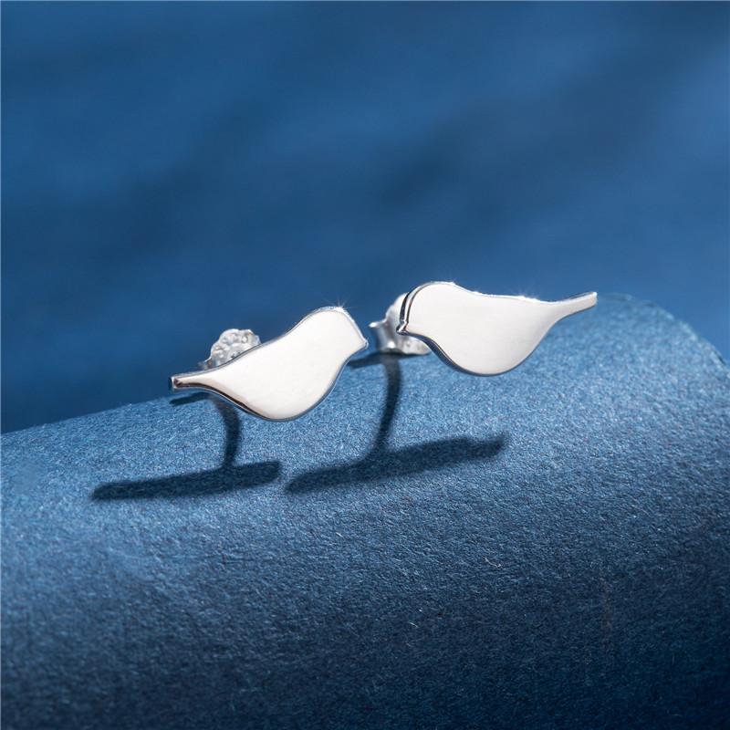 Mini 925 Sterling Copper Stud Earrings for Girls Cartoon Animal Ear Studs Fashion Dinosaur Butterfly Bat Ear Piercing Zircon
