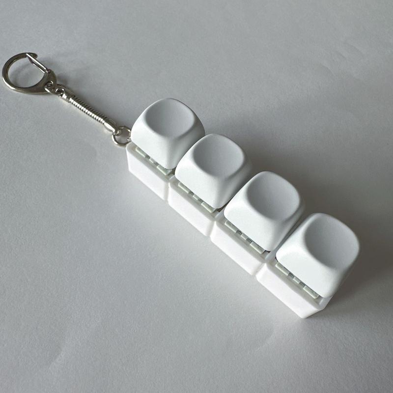 

1Pcs Finger Pressure Relief Button Pendant 4Keys Keyboard Key Irritability Toy Adult Office Stress-Relieving And Calming Keyring