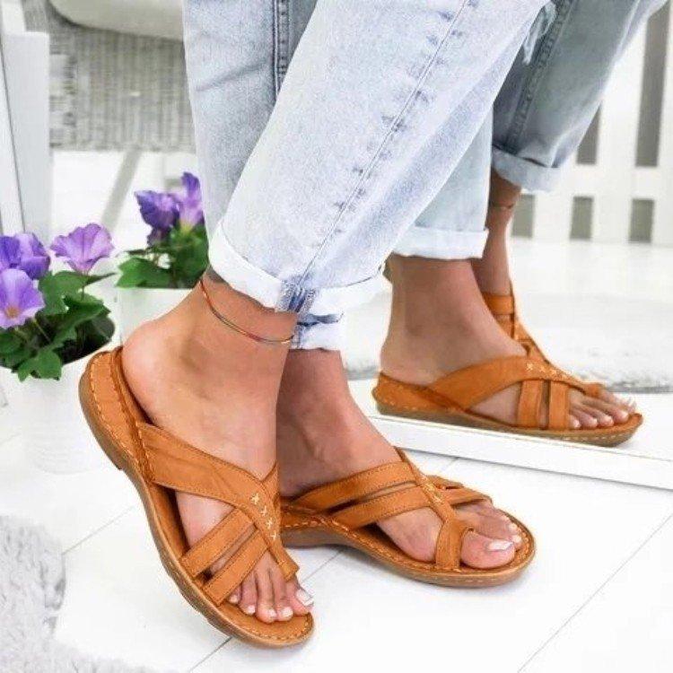 Women'S Slippers Fashion Platform Wedge Sandals Comfortable Flat Simple Non-Slip Beach Shoes Sandalia Feminina Plataforma