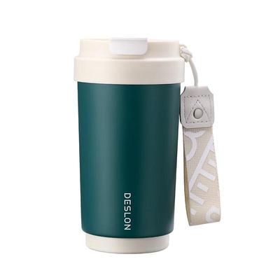 Tazza da caffè isolata Grant DESLON