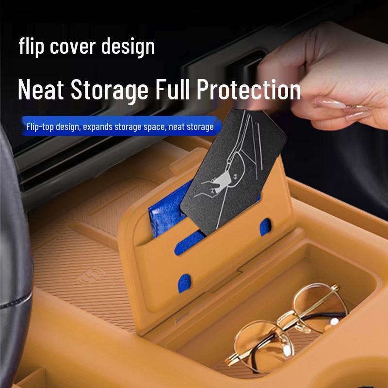 Li Auto i6 Wireless Charging Center Console Silicone Pad with Pocket for Water Bottle Protection