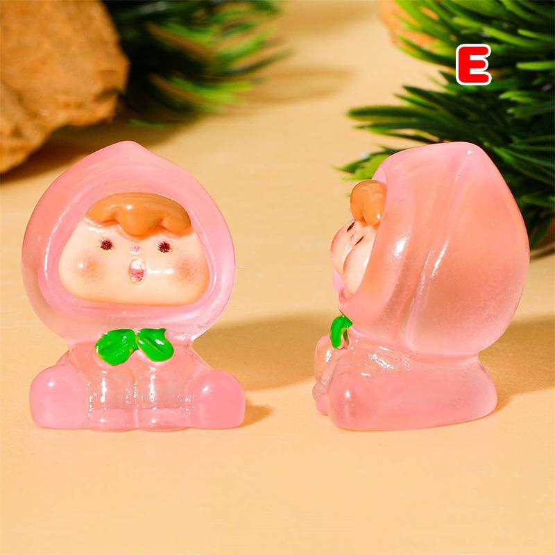 

1 шт. Мини светящаяся статуэтка фруктовые детеныши украшения из смолы фрукты клубника апельсин персик микро пейзаж автомобиль настольное украшение