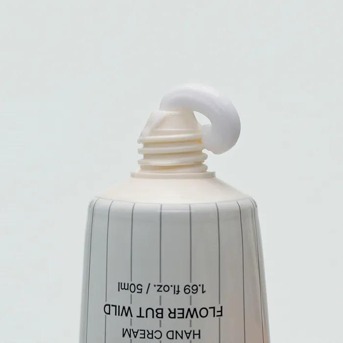 Hand Cream Flower But Wild 50ML + [Free] Sennok Body & Hair Care 4 Types (7mlX4)